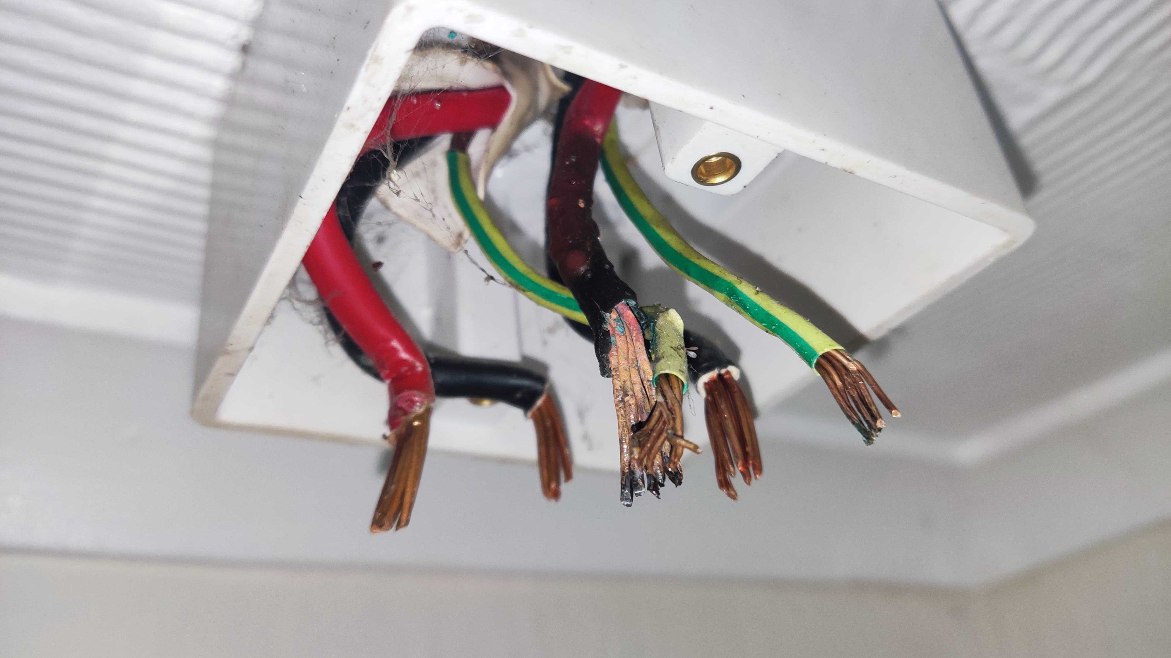 thermal damage in shower cables